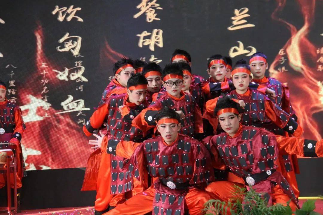 侏罗纪世界进化
